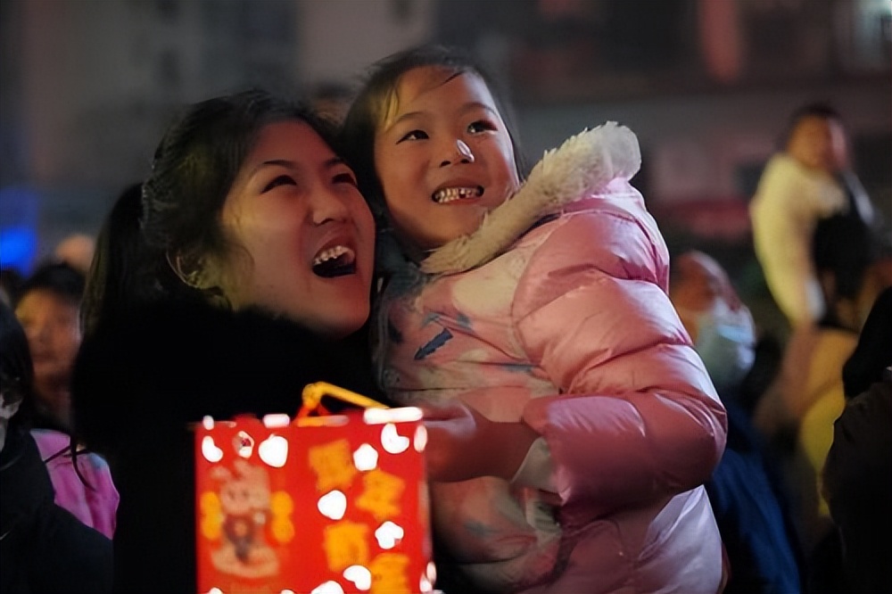 今年的元宵和往年不一样了,今年元宵好卖吗