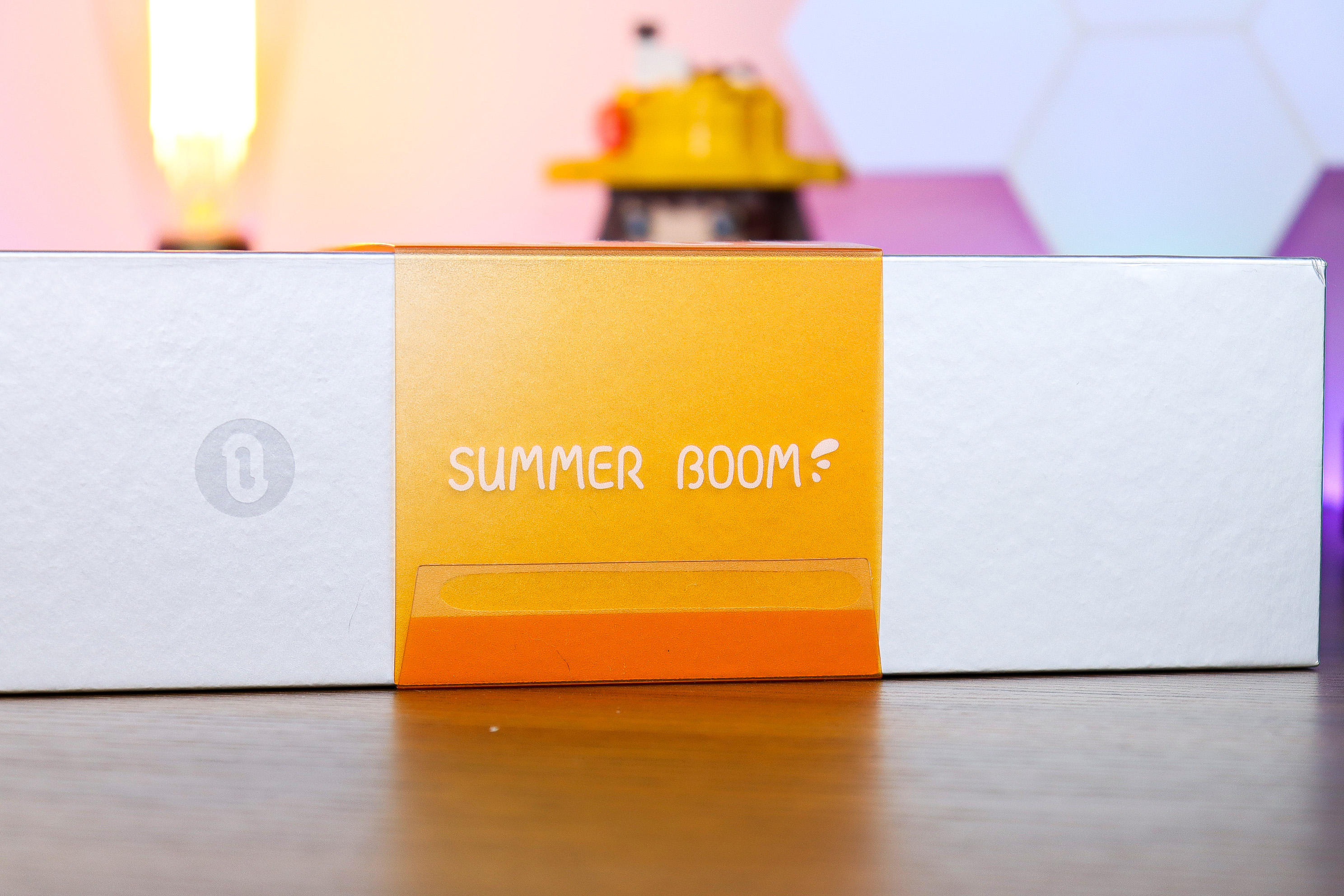 一千块，透明键盘，将手上那2平方做成工艺品的理念，我只爱洛斐