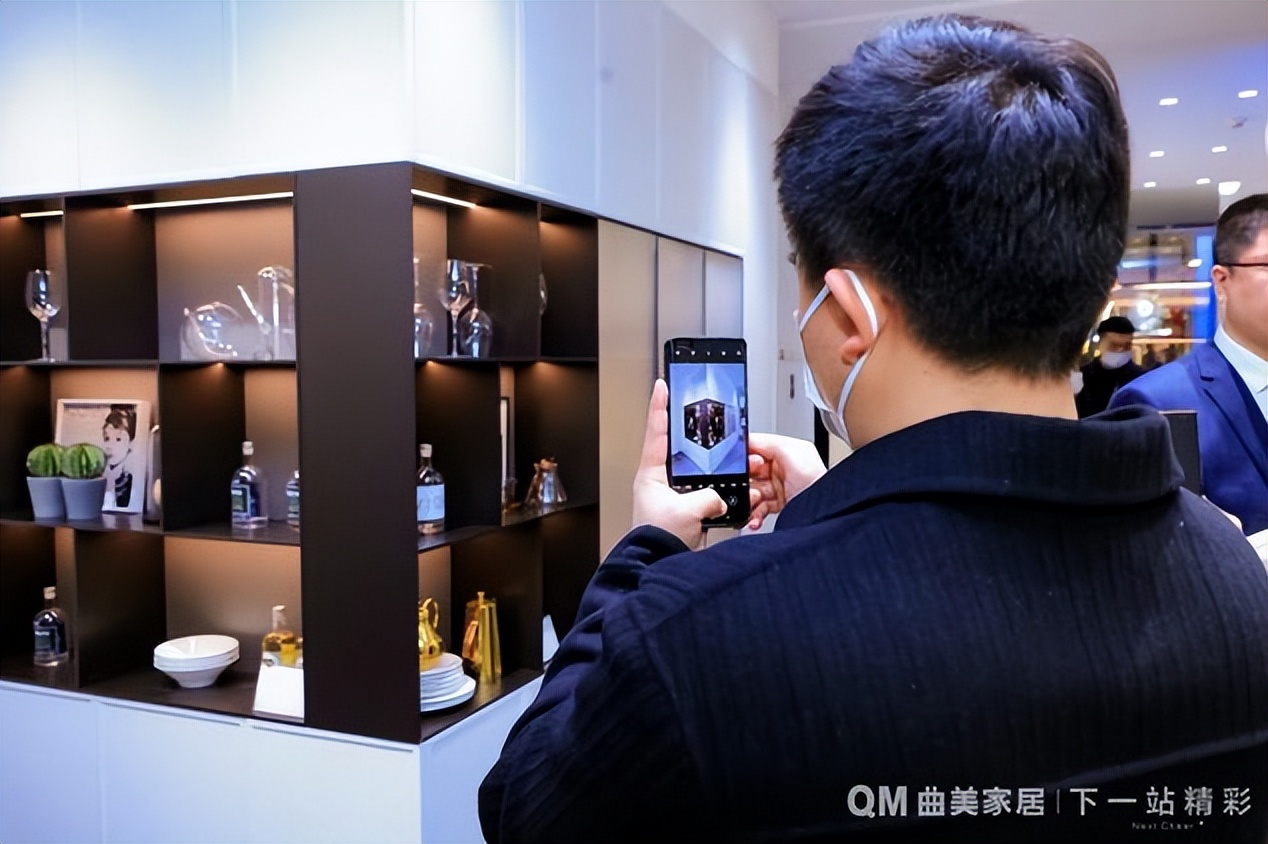 曲美家居惊艳亮相,曲美家居新系列