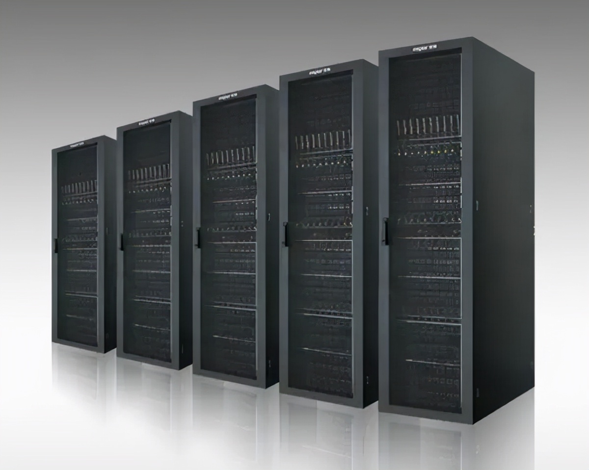 42u服务器机柜标准尺寸是多少,机柜1u和2u到底区别多大