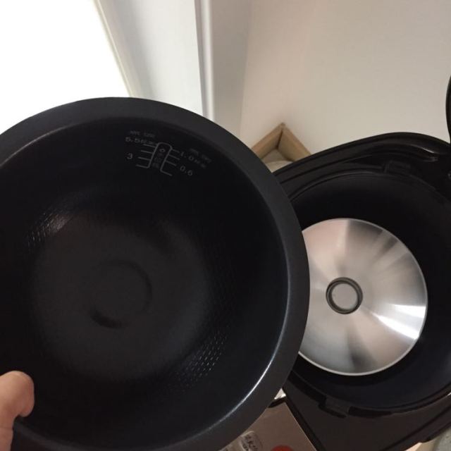 买电饭煲怎么选才不会踩坑,家用电饭煲怎么挑选好的