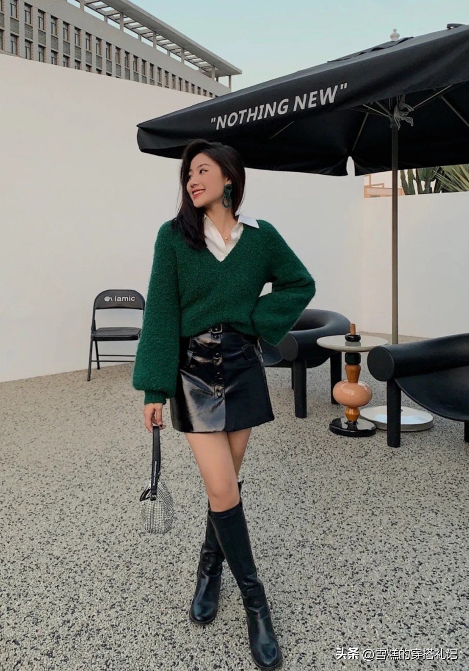 毛衣宽松慵懒风配小脚裤配靴子,搭配裙子裤子都好看的冬季鞋子