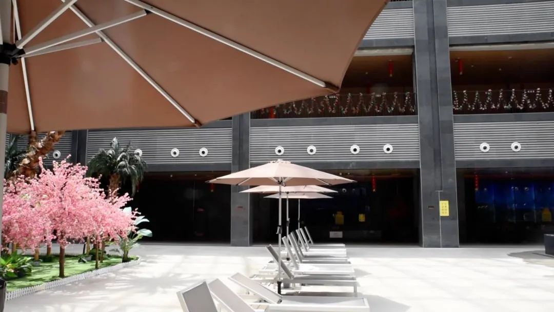 赴一场天然温泉之旅,温泉之旅享受温暖与放松