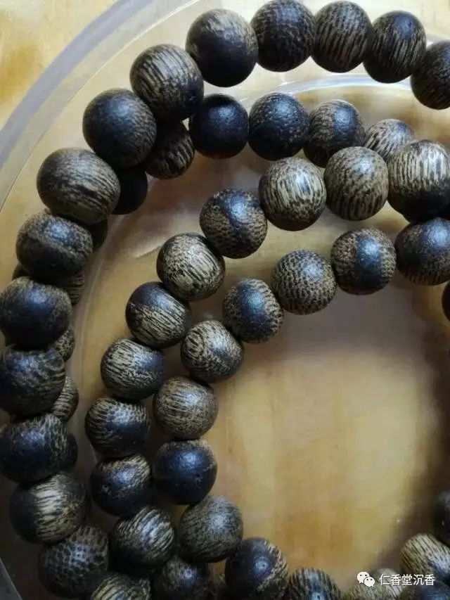 正宗沉香手串的价格多少,越南沉香手串价格表大全