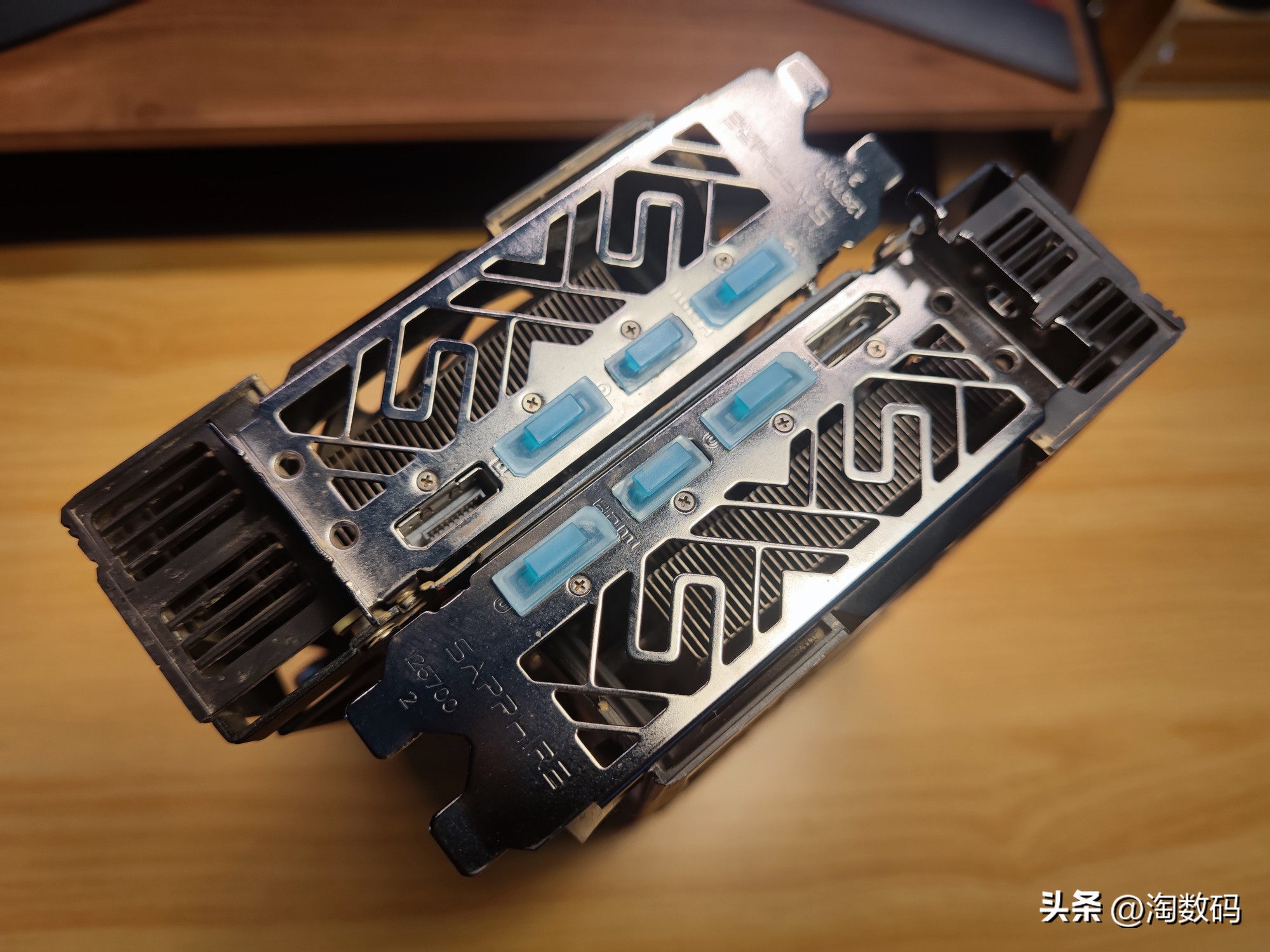 rx5600xt蓝宝石矿渣,蓝宝石5600xt矿渣