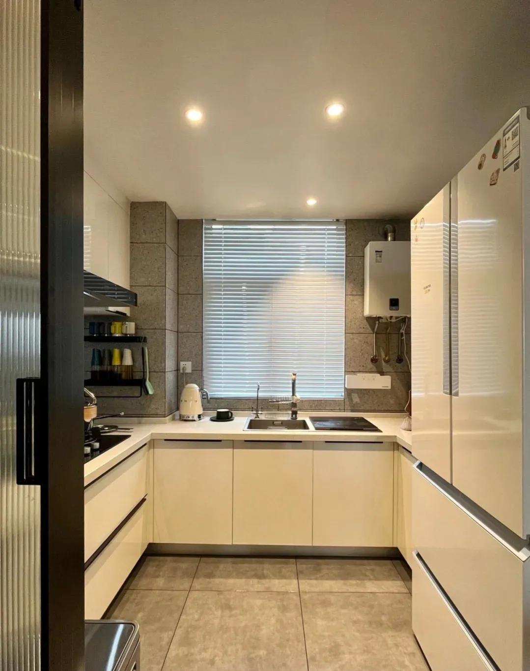 安徽女主晒出122㎡新家：全屋没有一丝俗气，堪称装修教科书