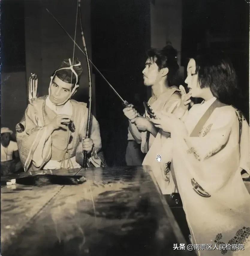 【绿海】《罗生门》：人性的莽丛