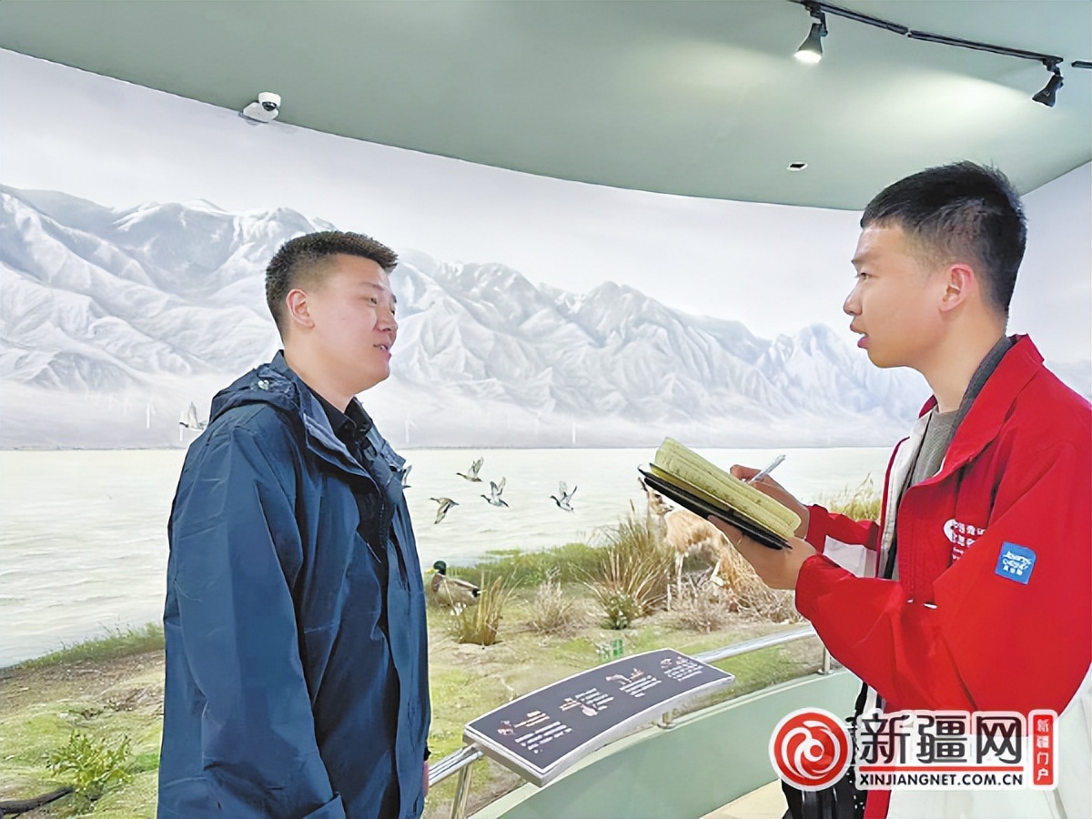 让青年在火热实践中绽放绚丽之花,让青春在激情奋斗中绽放绚丽光彩