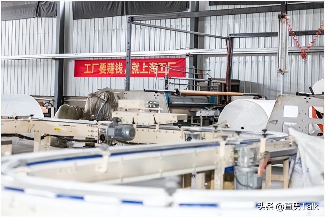 满满黑科技的无人机,满满黑科技的手机