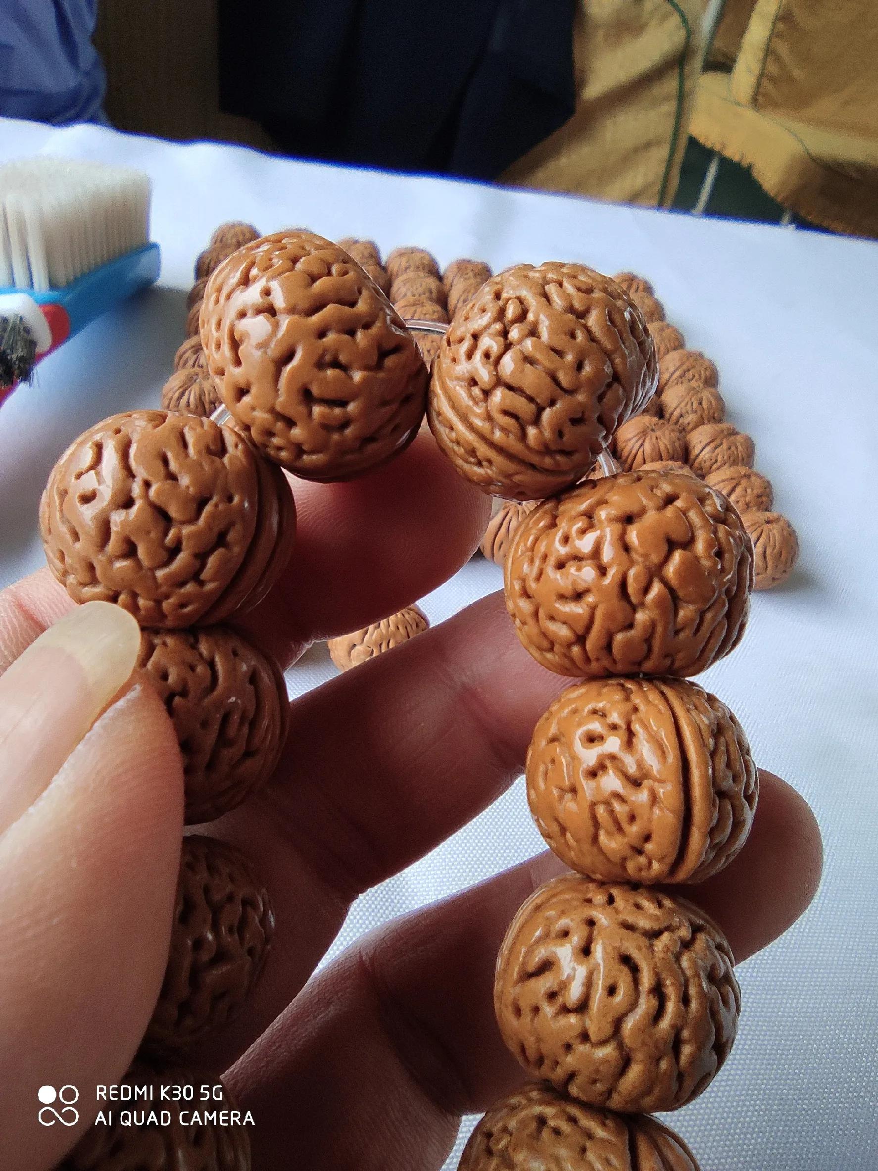 桃核怎么处理才能打孔,桃核果锈怎么处理