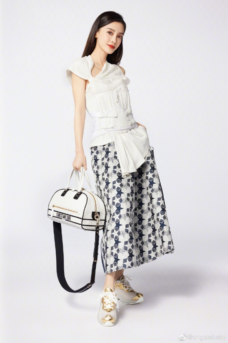 现代女性，就是要有Angelababy这股敢爱敢放手的自在与洒脱