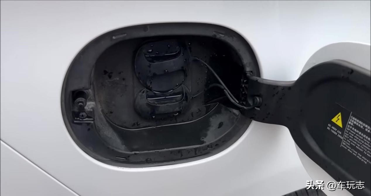 e6比亚迪新能源汽车,纯电动比亚迪e6不容忽视的亮点