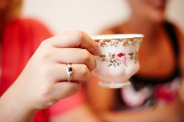 情人节送女生什么礼物实用呢,情人节礼物推荐送女生什么