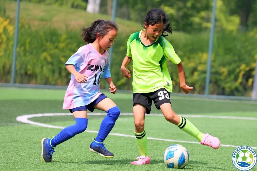 东湖路小学校园足球总决赛,喜报校园足球冠军