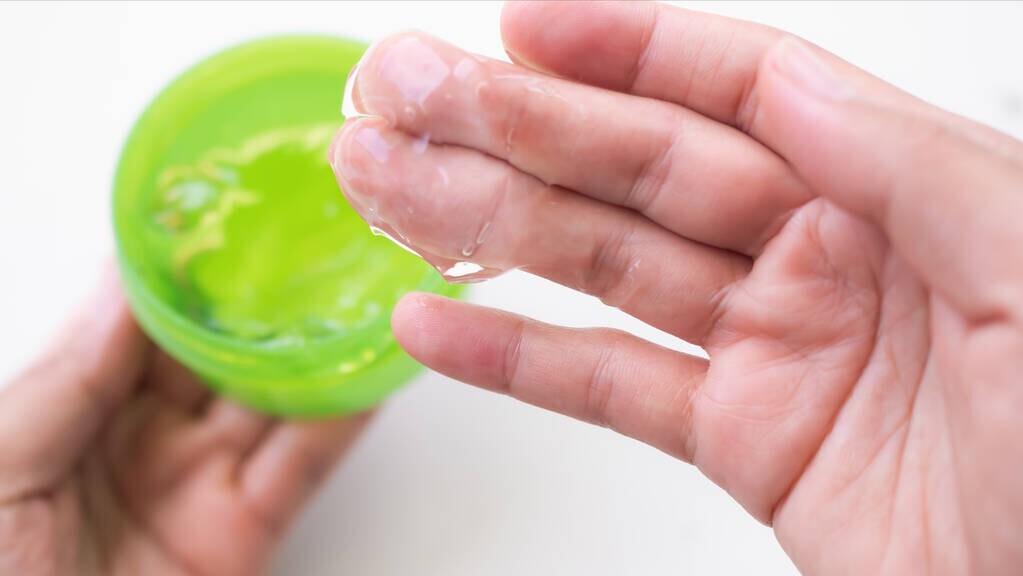 牙膏祛老年斑的正确方法,牙膏祛老年斑小偏方