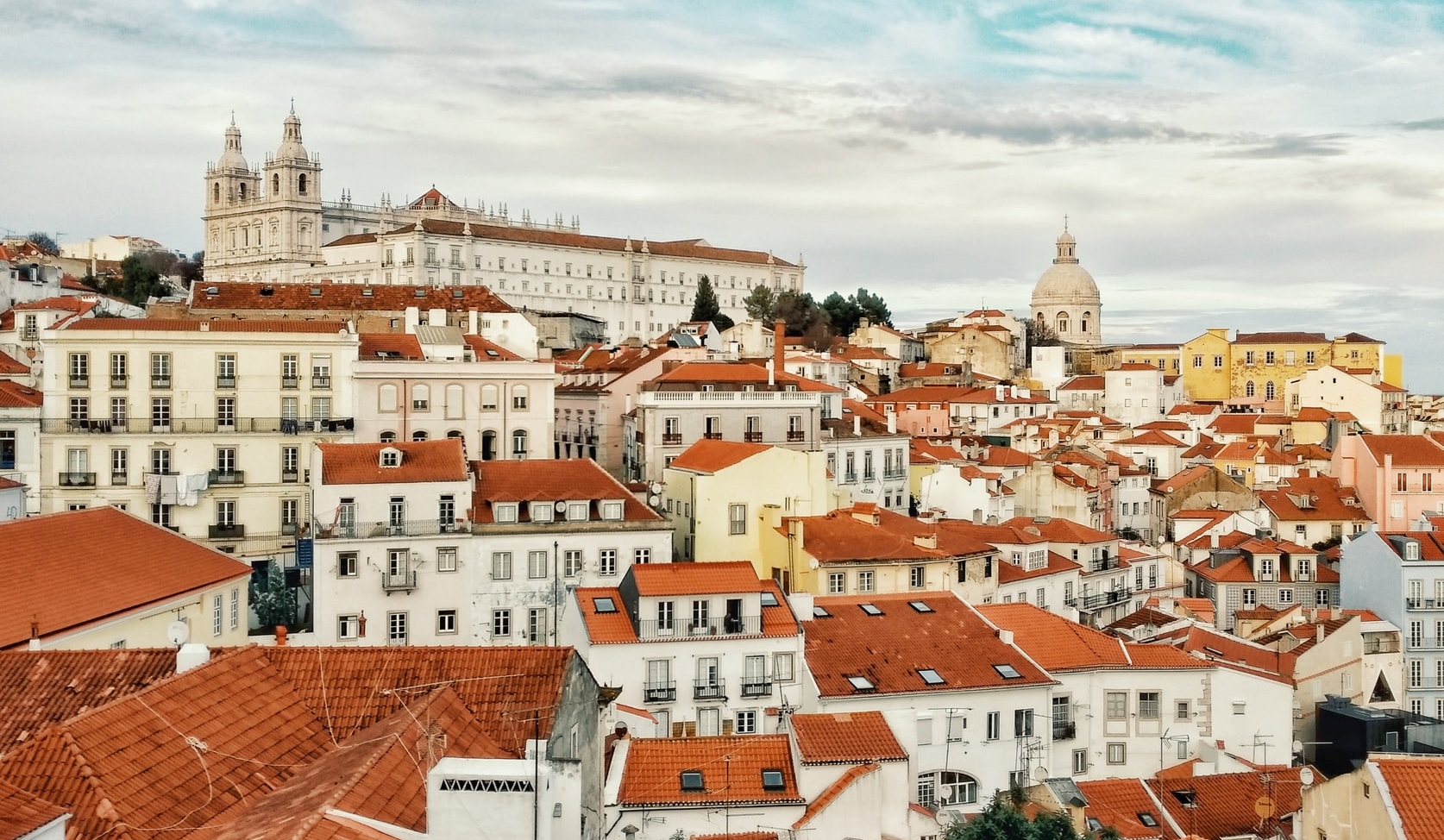 为什么葡萄牙适合养老,葡萄牙被评为最适宜养老的国家