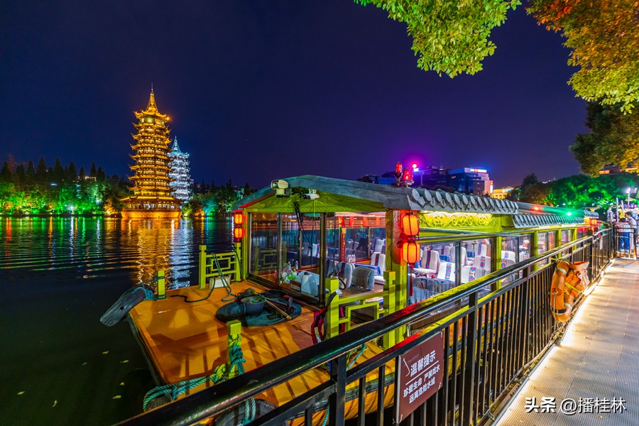 桂林两江四湖画舫游船,桂林景区画舫船