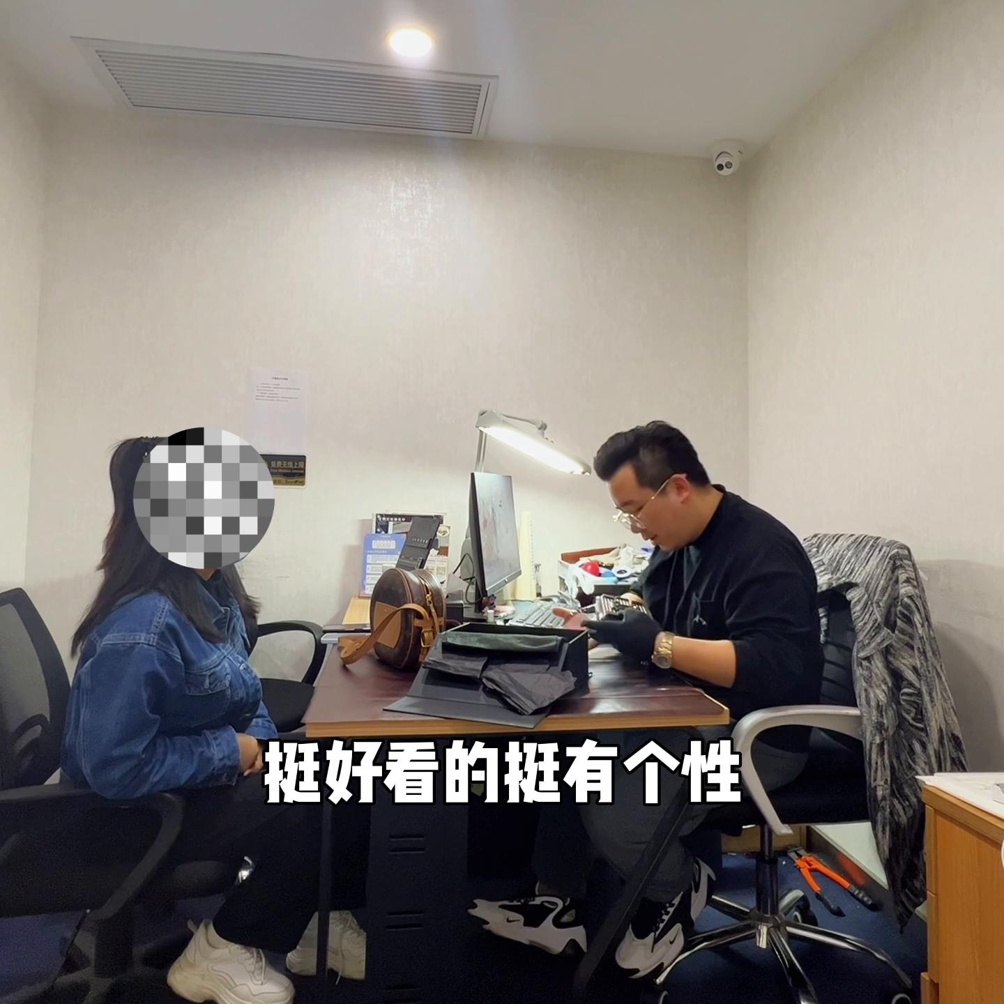 鉴定包包看哪几个细节,包包鉴定可以在哪里鉴定