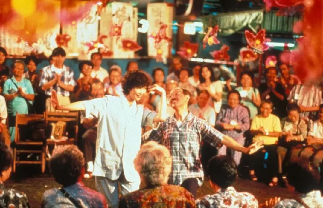 暑假来了，让我们谈一谈更年期的母亲与将要离巢的女儿