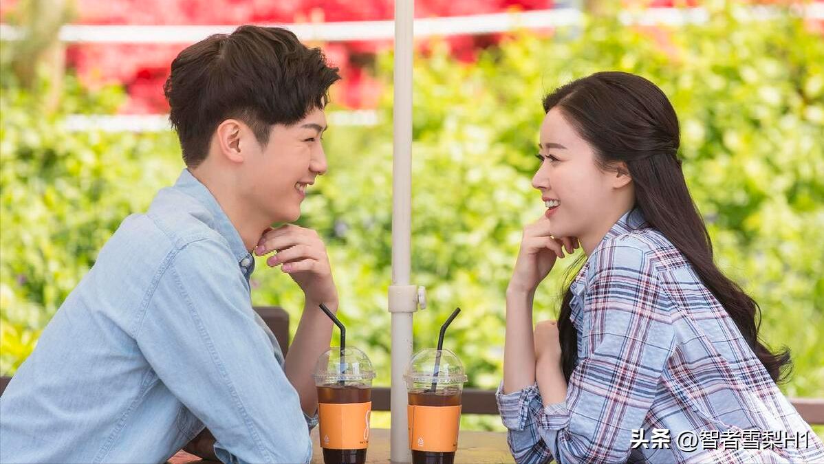 女孩想和男友一起生活,女孩想和男朋友在一起