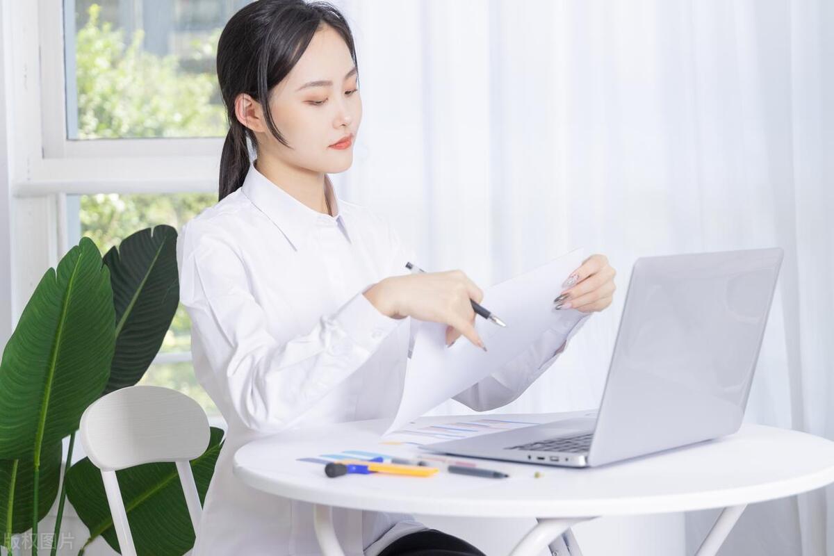 软件开发学英语吗,开发软件英语要求高吗