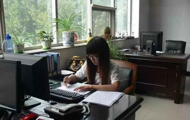 办公室主任岗位前途,35岁办公室主任还有前途吗