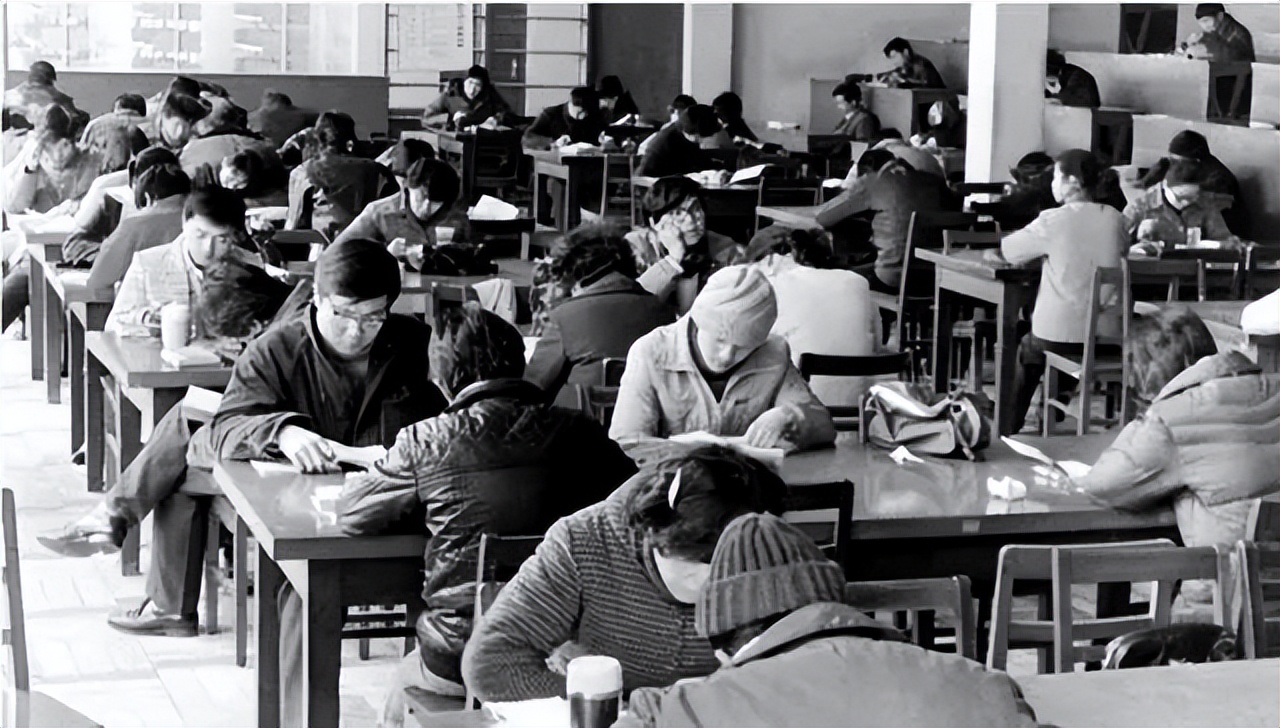 高考回忆30张照片,40张高考经典照片