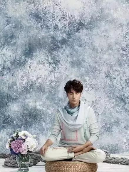 陈坤打坐治抑郁,冥想陈坤20年打坐心得