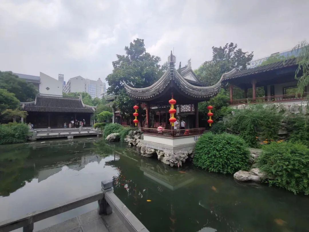 旧时王谢堂前燕出自南京吗,六朝古都旧时王谢堂前燕