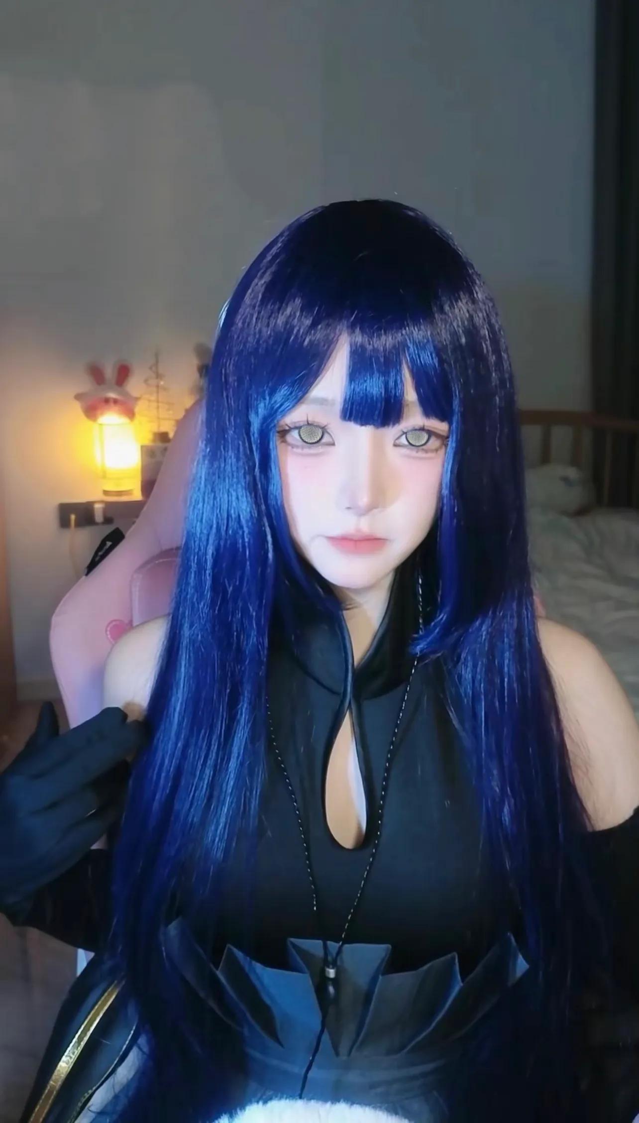 我和闺蜜侦探社之青春美少女撩倒中年大叔是福还是祸？