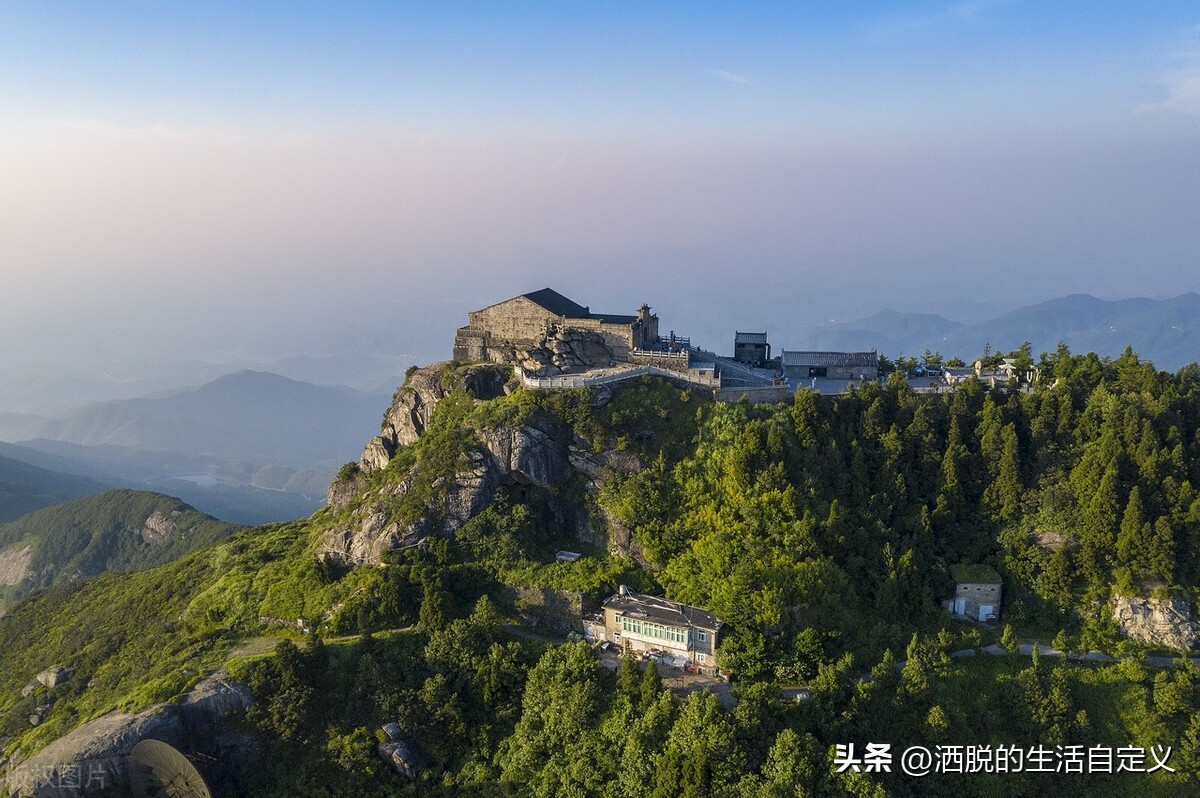 你喜欢爬哪个山中国十大名山,中国最值得爬的50座山名单