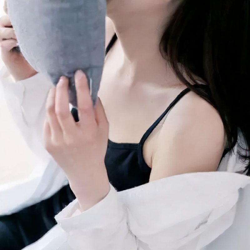 今天学到个新词：“普公婴”