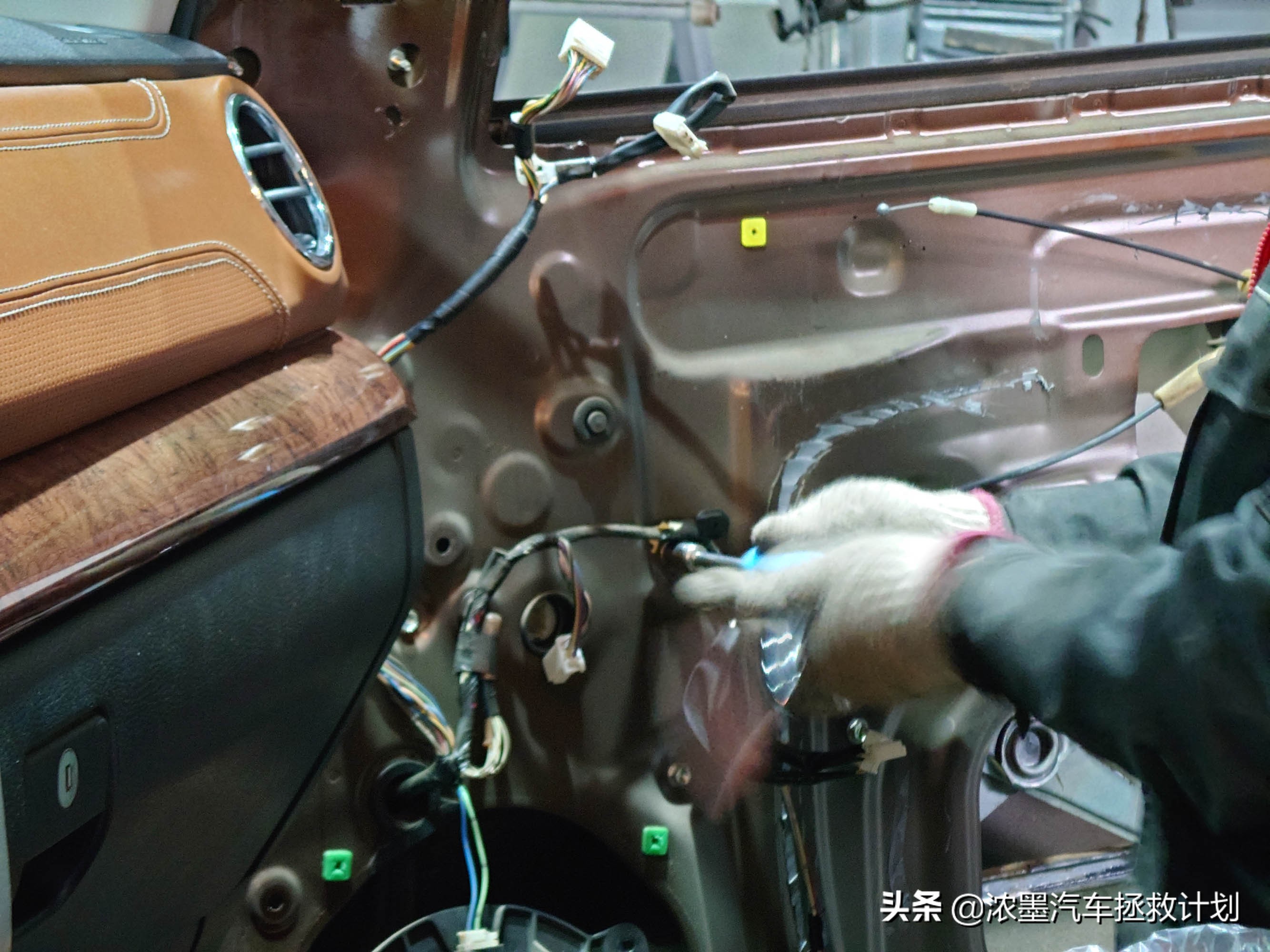 陆地碉堡｜匠心修复一台丰田坦途，完美复活后做百折不挠的攀登者