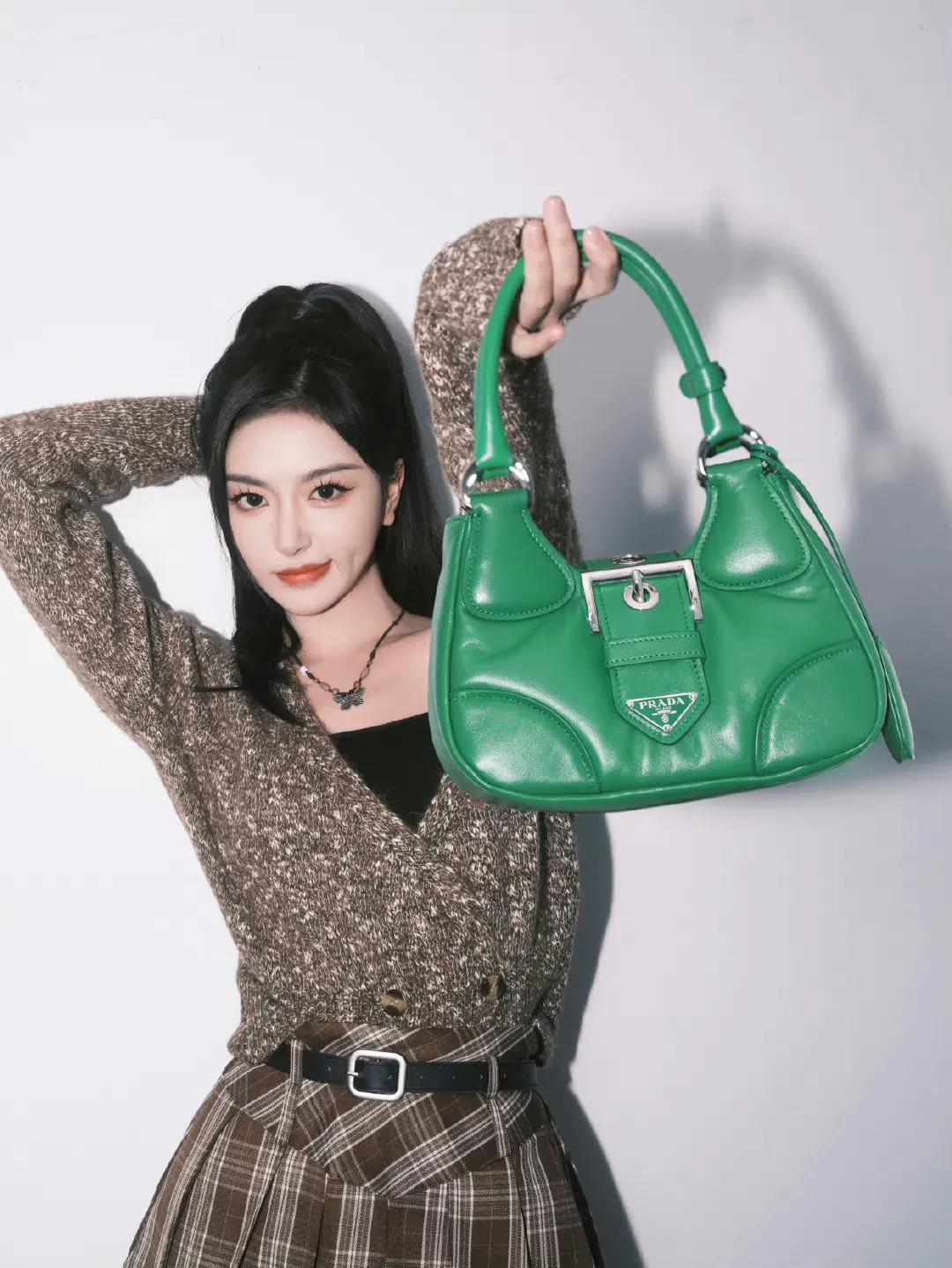 周雨彤杨紫吴倩哭戏,徐艺珍周雨彤