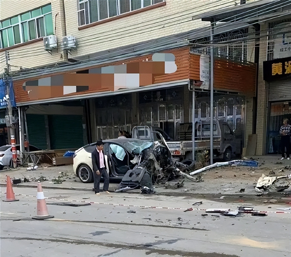 屏摔黑了怎么办,屏黑了咋办