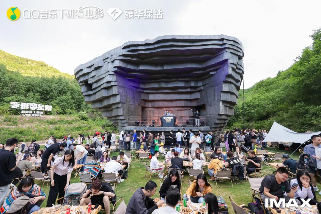 变形金刚7好看吗值得看吗,带你体验变形金刚的魅力