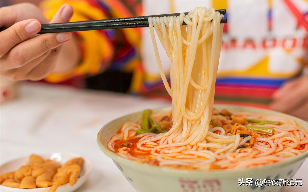 广西螺蛳粉有多受欢迎,广西螺蛳粉到底有多火爆