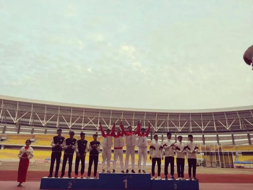 湖北男学霸全班第一,全能学霸6科第一名男生