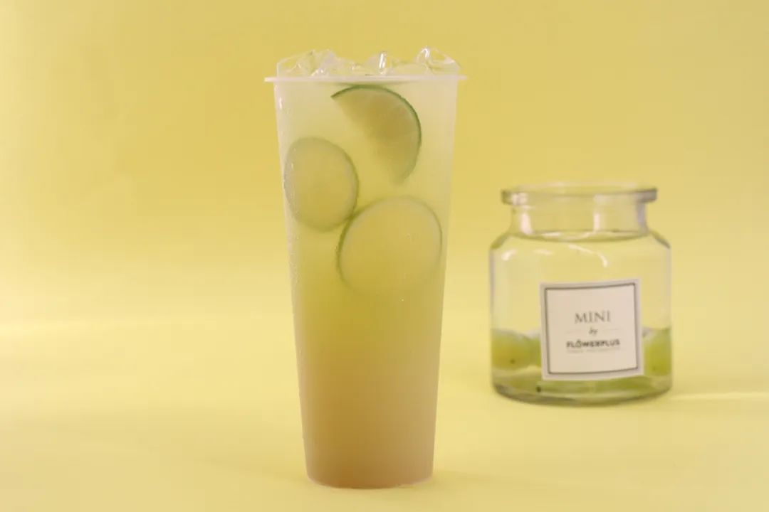 不做工程师，我在县城5家奶茶店年销300万元+