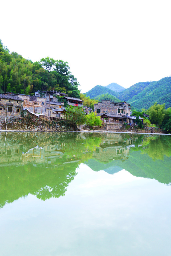 江西瑶里古镇游记,瑶里古镇属于江南吗