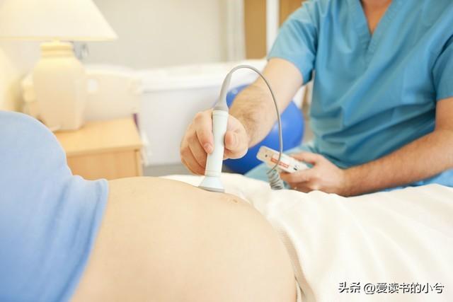 广东女子生下双胞胎小儿子夭折,广东女子产下4手4脚男婴现状曝光