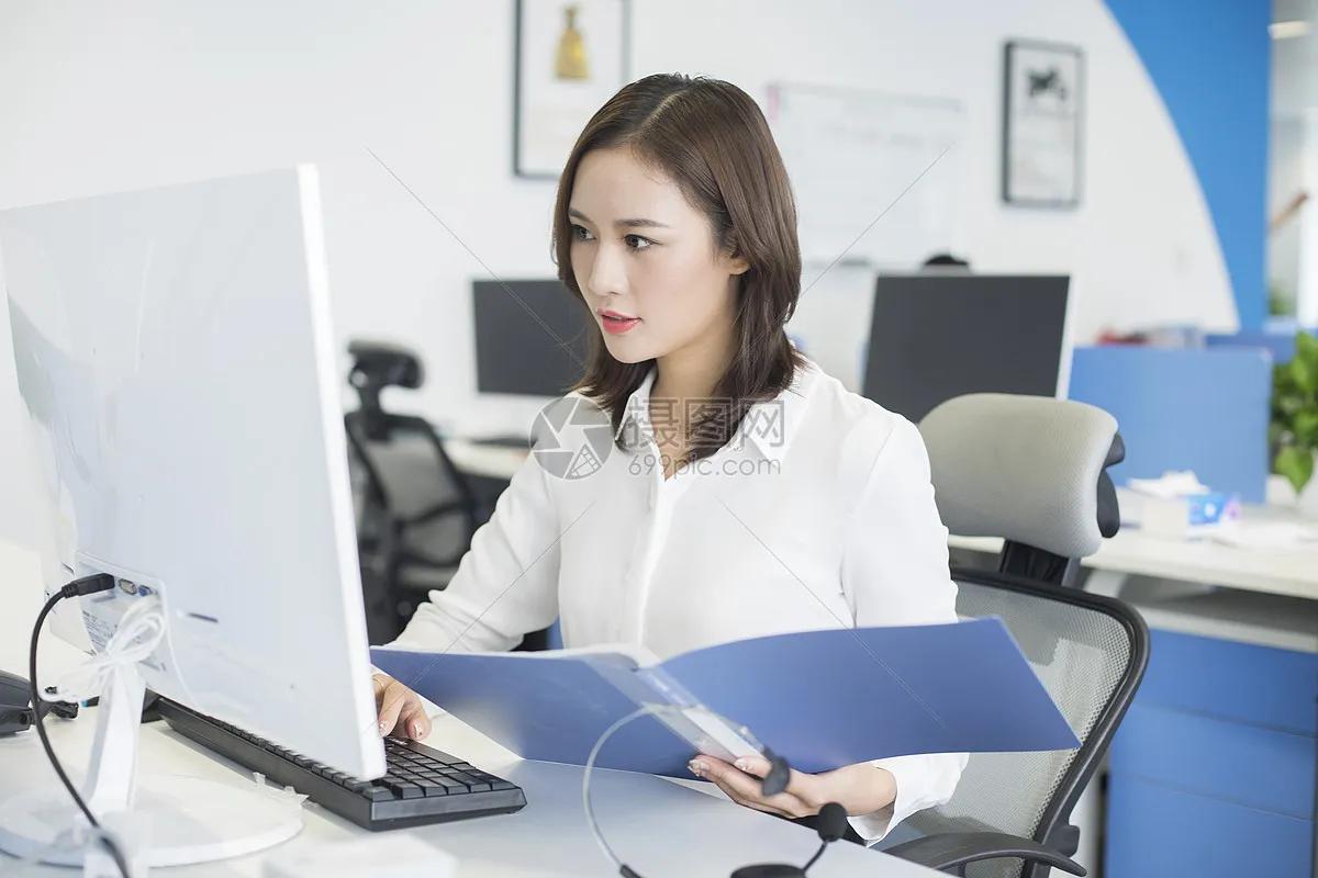 当代年轻人为了赚钱有多拼,当今年轻人怎么赚钱