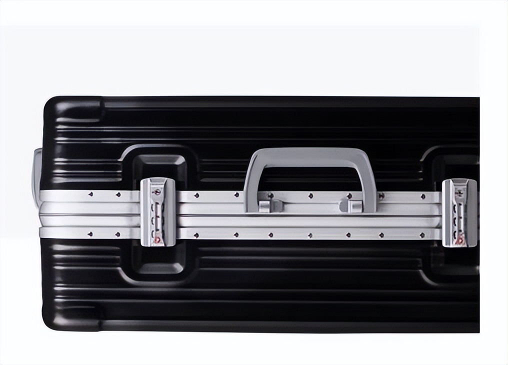 拉杆箱选拉链,拉杆箱选拉链款还是铝框款好