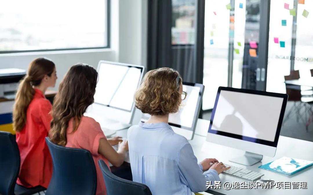 年底总结如何写薪资,职场年终总结开头怎么写