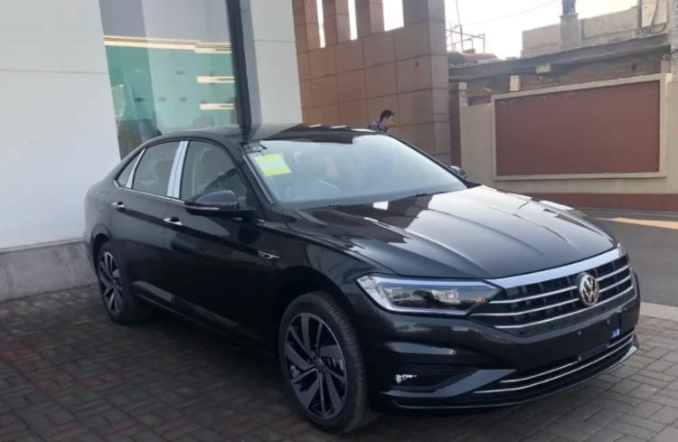 速腾异响车外面听得到吗,速腾的发动机异响