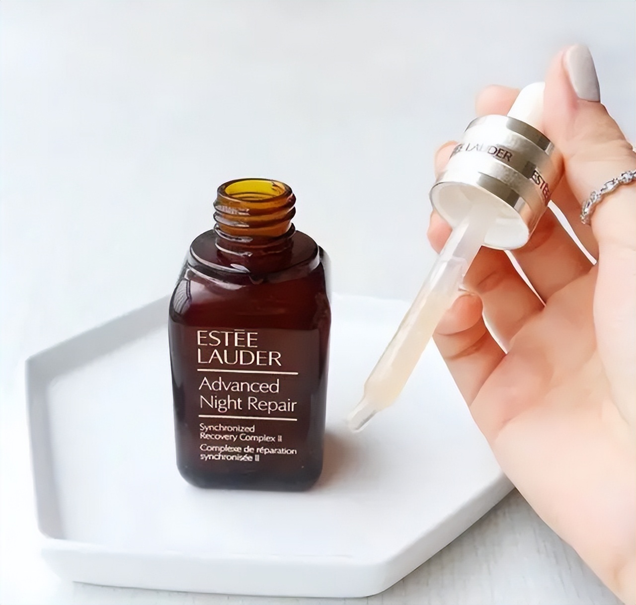 补水抗老效果好的精华液,补水抗衰老精华液排行榜10强