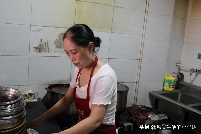 为什么说再穷也不能打亲戚工？54岁女保姆用亲身经历给出了答案