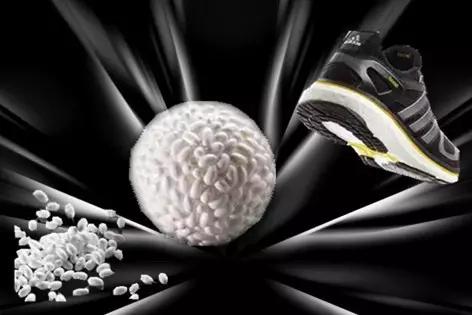 新UB来了？中底厚度惊人，boost纹理改变，阿迪这次够惊喜