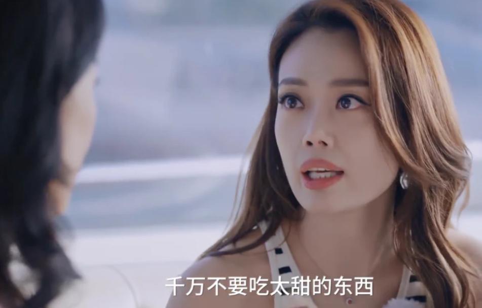 50岁女人不衰老的秘诀,50岁冻龄女人的保养