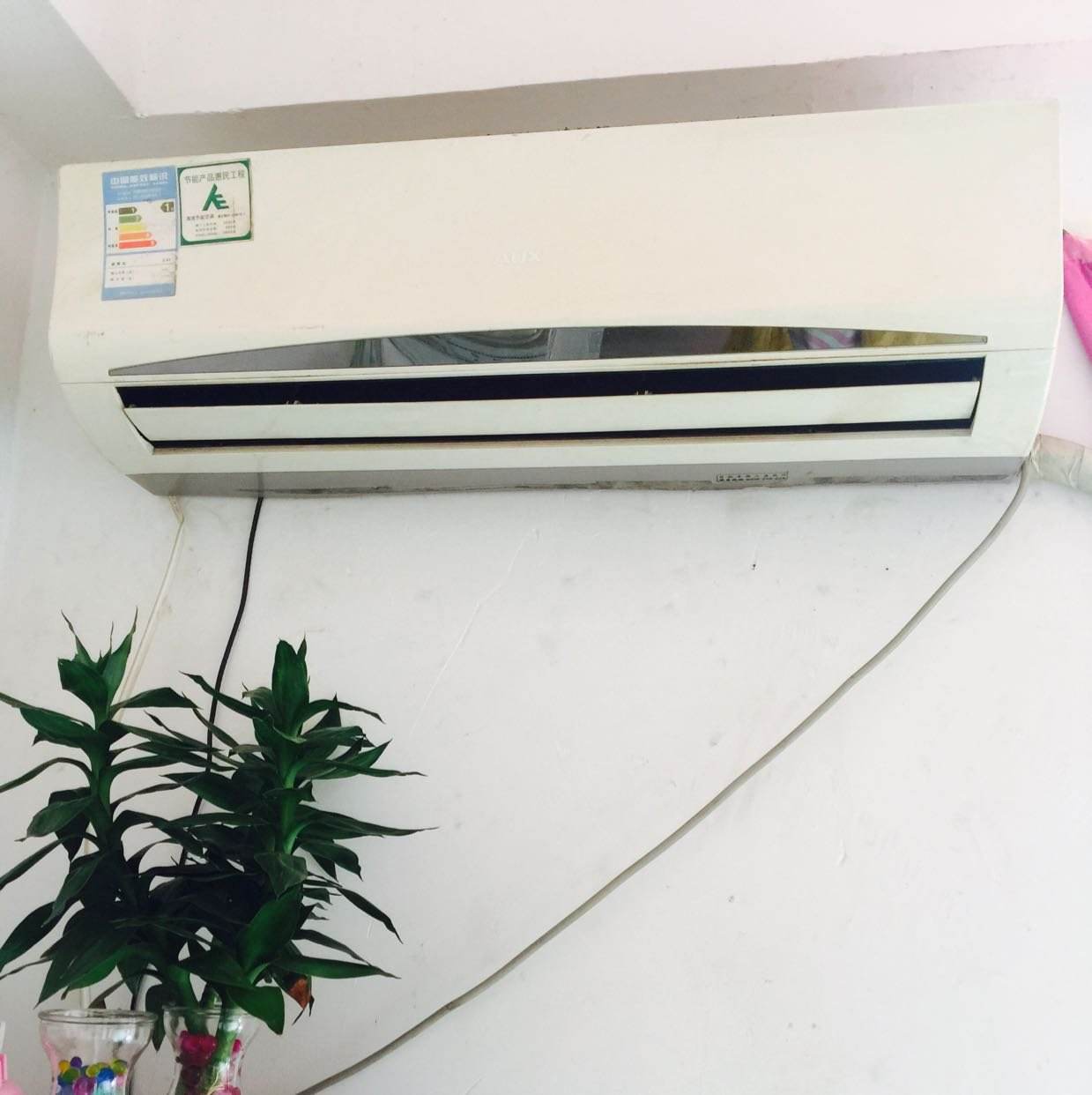 1p空调和1.5p空调哪个省电,三级变频空调跟一级变频空调耗电